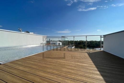 LUKSUSOWY - LOFT penthouse - z basenem - widok na panoramę miasta i wodę