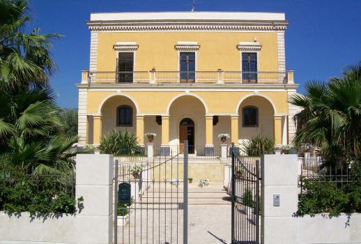 Luxusní vila ve městě Giarre, Catania