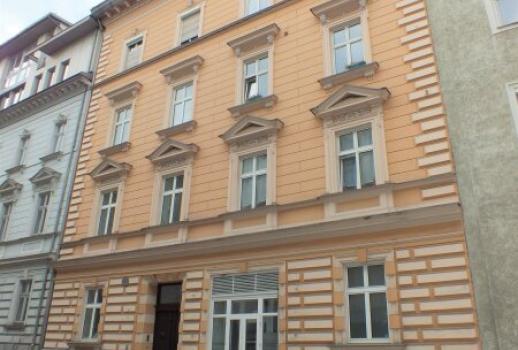 Budynek apartamentowy w stylu wilhelmińskim z funkcją mieszkalną w dobrej lokalizacji (R = 3,63%)