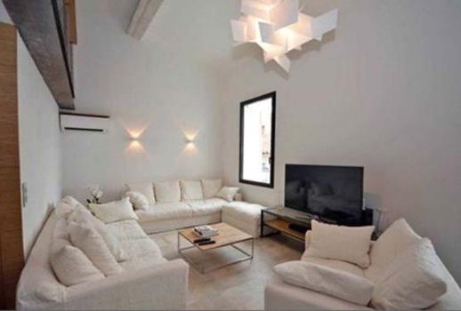 Saint Tropez: Luxury apartment located in the city center