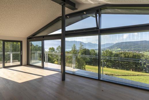 Vista su Attersee - residenza per il tempo libero possibile!