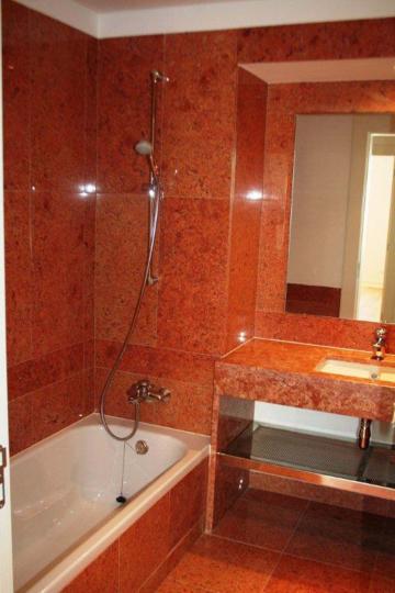 Nowy dwupoziomowy apartament w Lizbonie