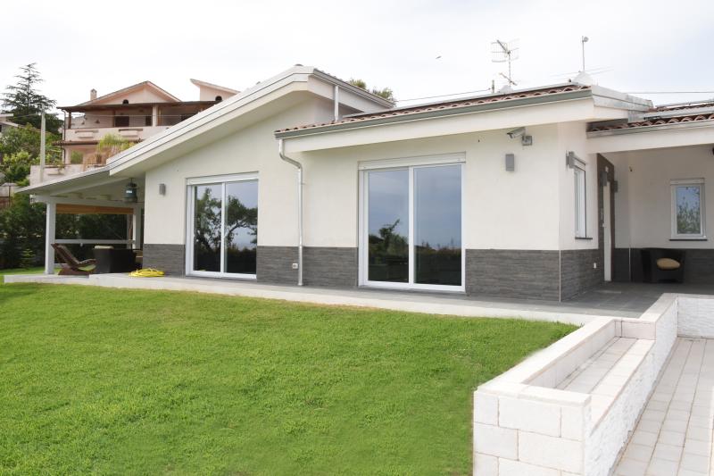 Casa bella e moderna in Calabria vicino al Mar Mediterraneo