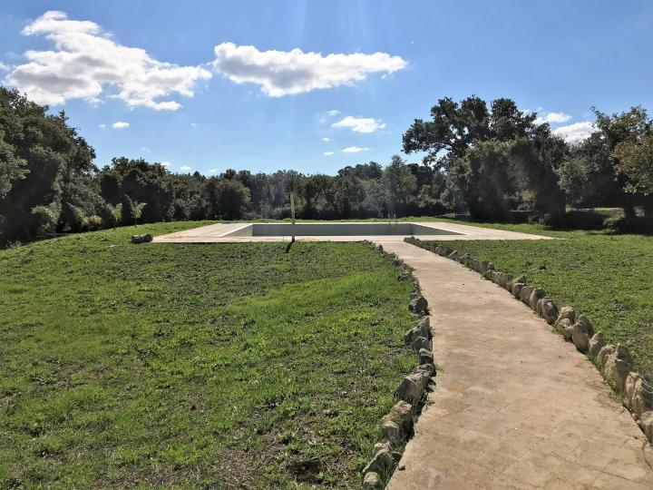 Maison de campagne rénové avec piscine