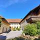 Exceptional three-sided courtyard